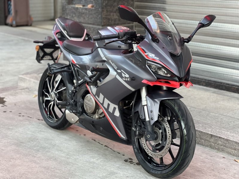 二手QJMOTOR赛250