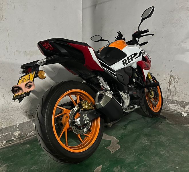 二手五羊本田CB190R 暴锋眼