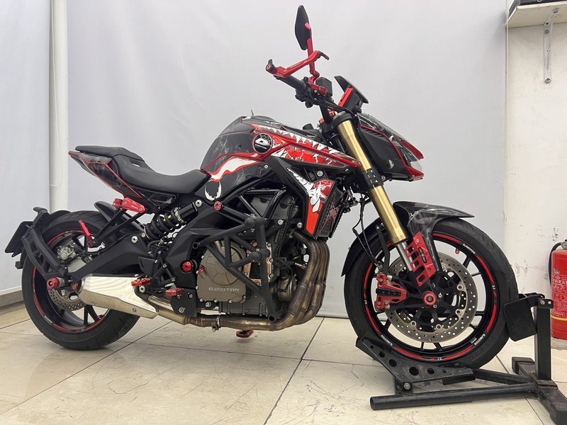 二手QJMOTOR追600