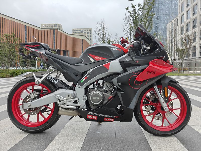 二手宗申阿普利亚GPR250R