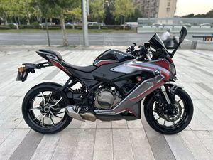 二手QJMOTOR赛400
