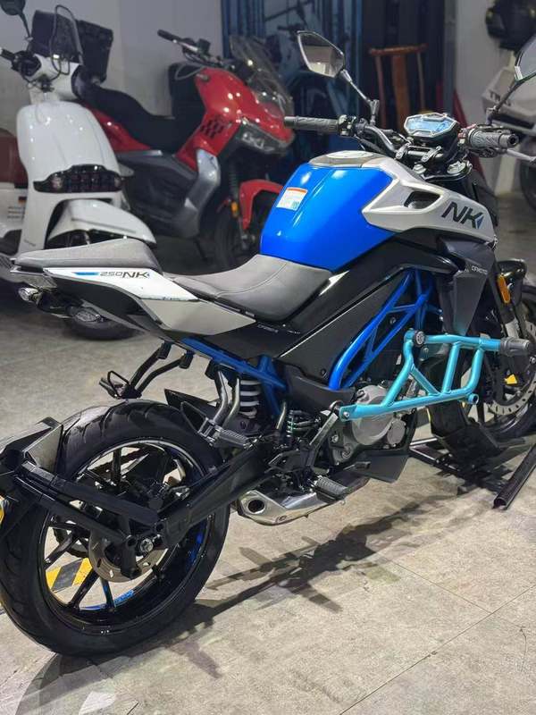 二手春风250NK