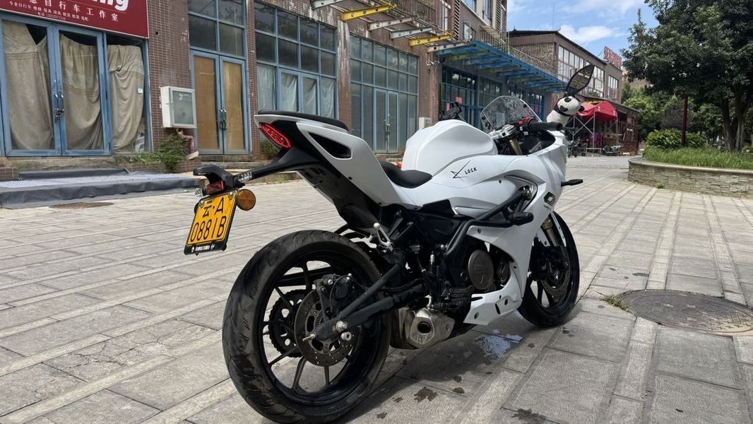 二手QJMOTOR赛250