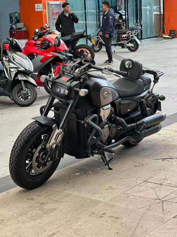 二手QJMOTOR闪600