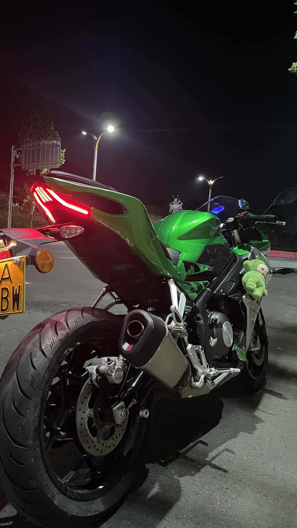 二手贝纳利龙卷风 Tornado 252R