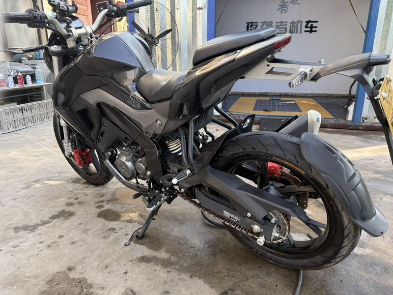 二手贝纳利小迅龙 BN150S