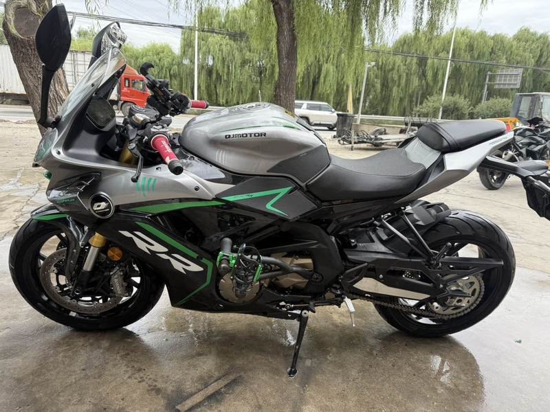 二手QJMOTOR赛600