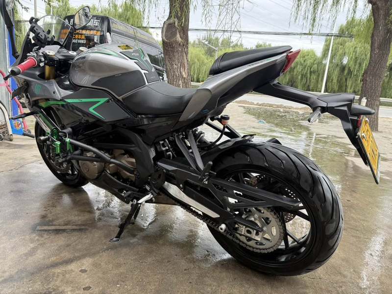 二手QJMOTOR赛600