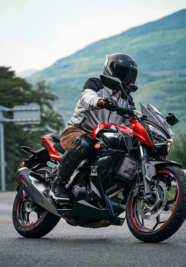 二手川崎Z 250 ABS