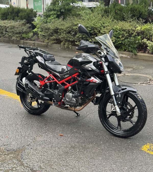 二手贝纳利红宝龙 TNT150i