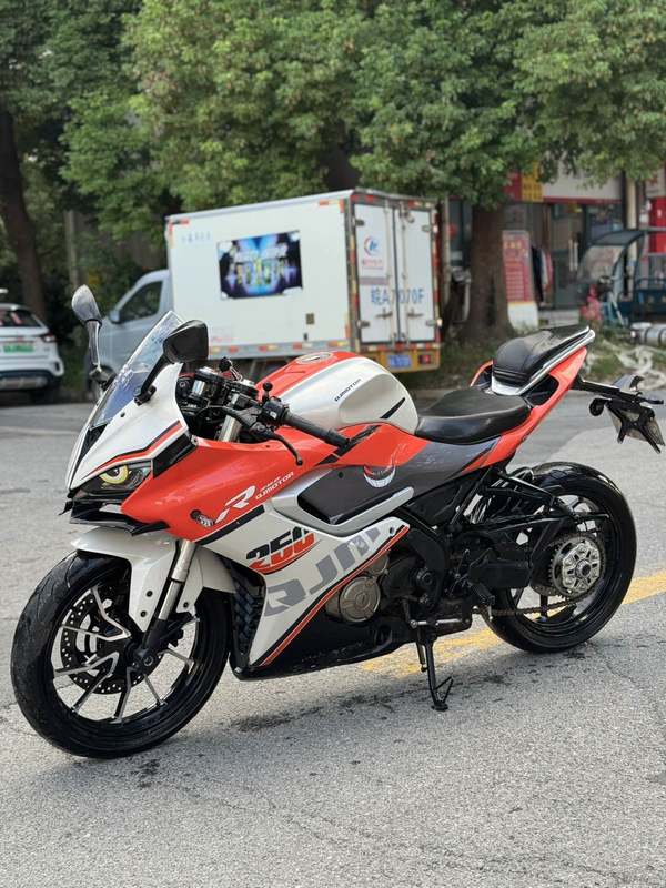 二手QJMOTOR赛250