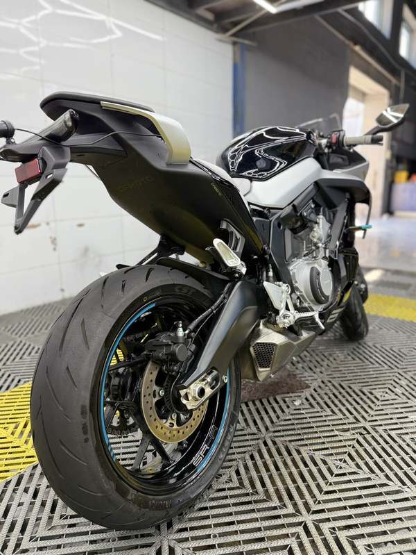 二手春风675SR-R