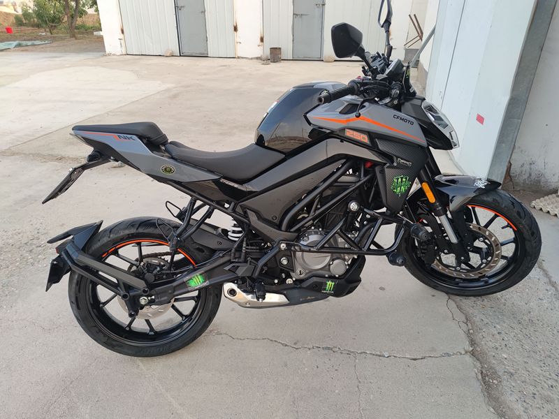 二手春风250NK