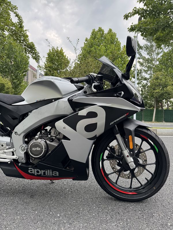 二手宗申阿普利亚GPR250R