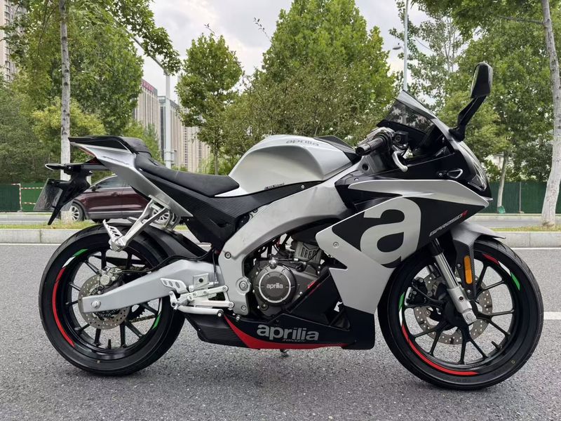 二手宗申阿普利亚GPR250R