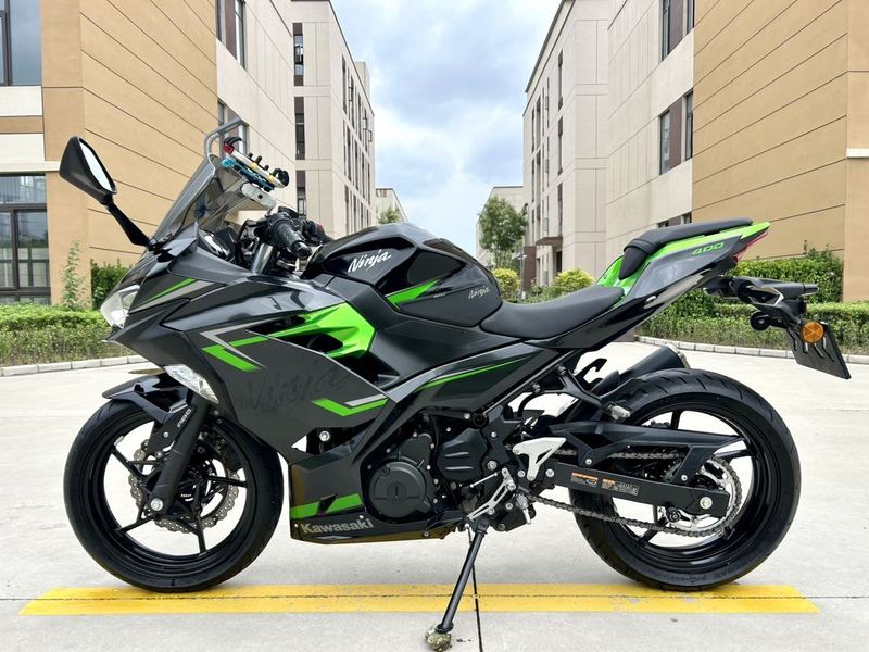二手川崎Ninja 400