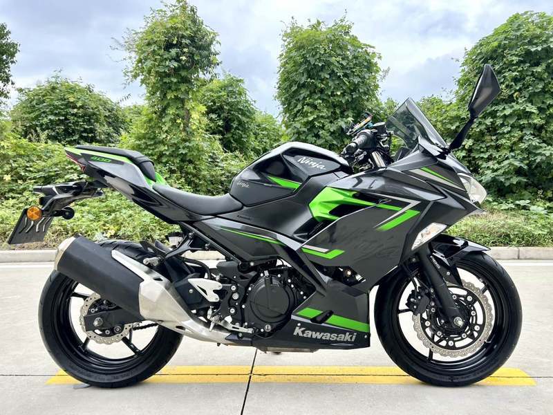 二手川崎Ninja 400