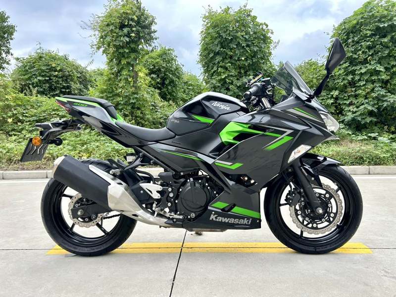二手川崎Ninja 400