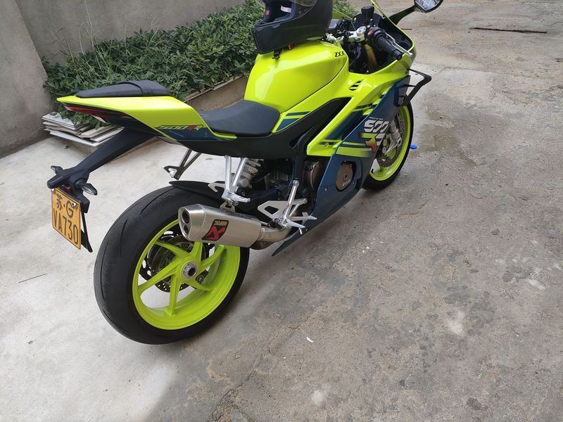 二手张雪机车500RR