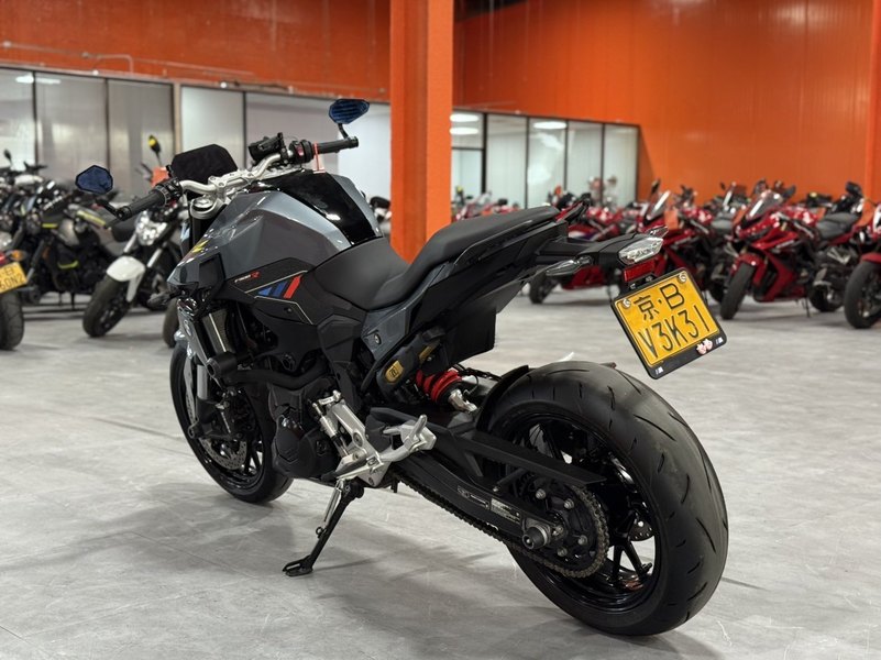 二手宝马F 900 R
