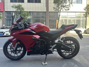 二手本田CBR400R