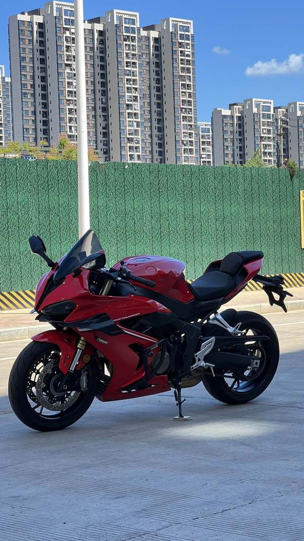 二手QJMOTOR赛800