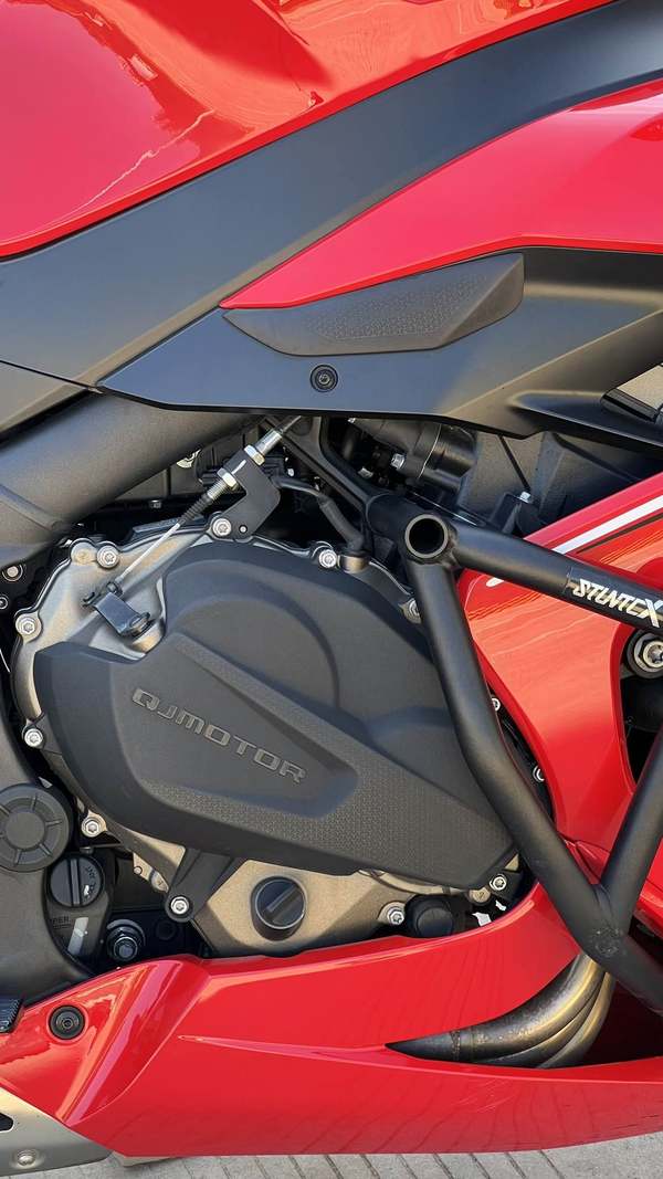 二手QJMOTOR赛800