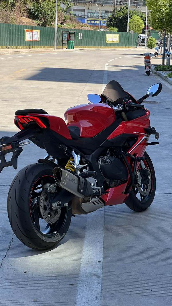 二手QJMOTOR赛800