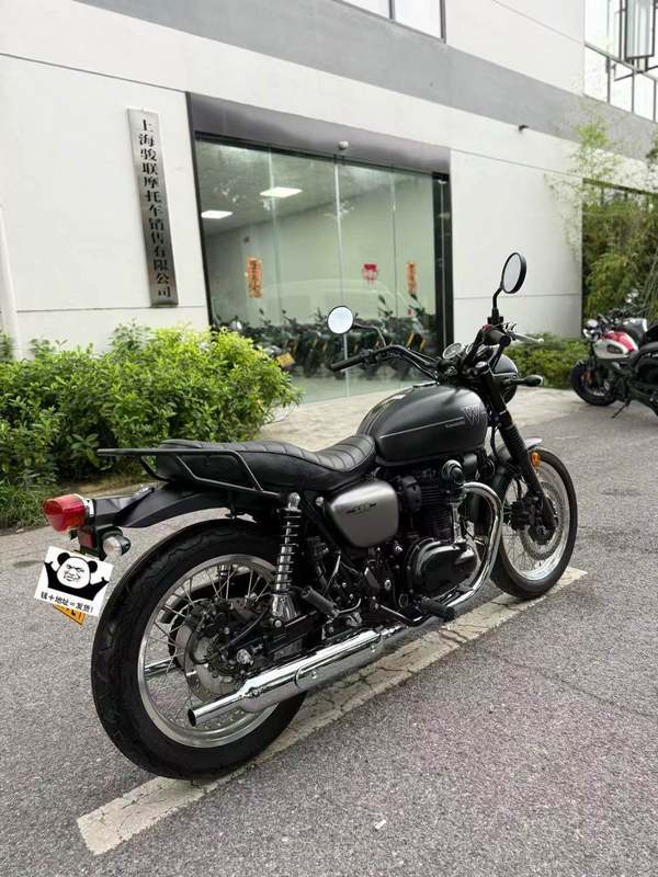 二手川崎W800 