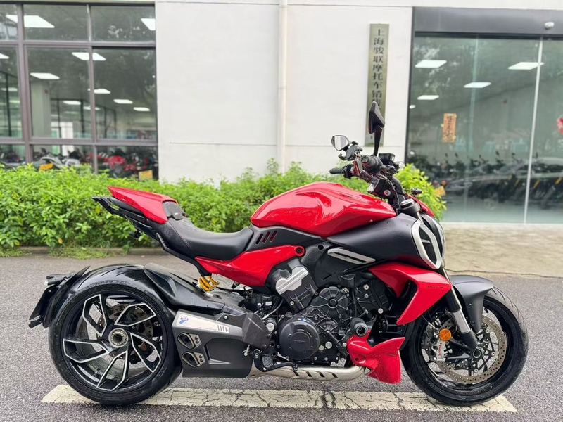 二手杜卡迪Diavel V4