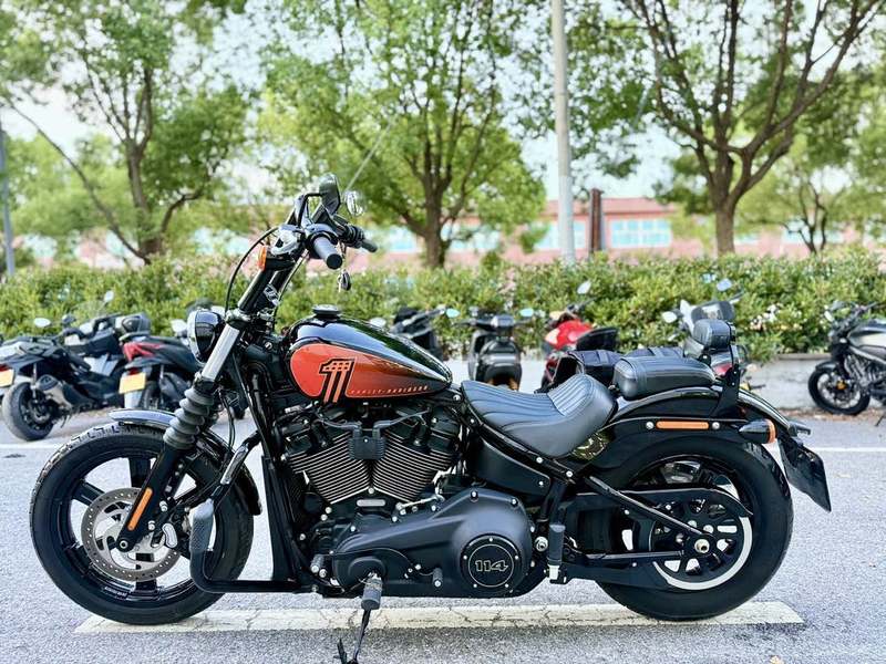 二手哈雷戴维森街霸 Street Bob
