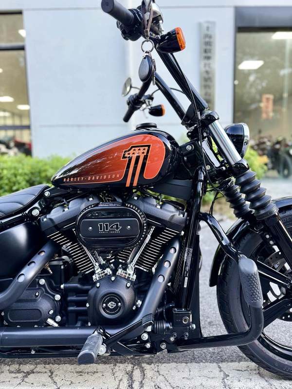 二手哈雷戴维森街霸 Street Bob