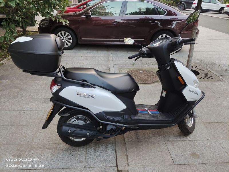 二手豪爵VSR125
