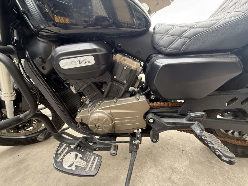 二手QJMOTOR闪300