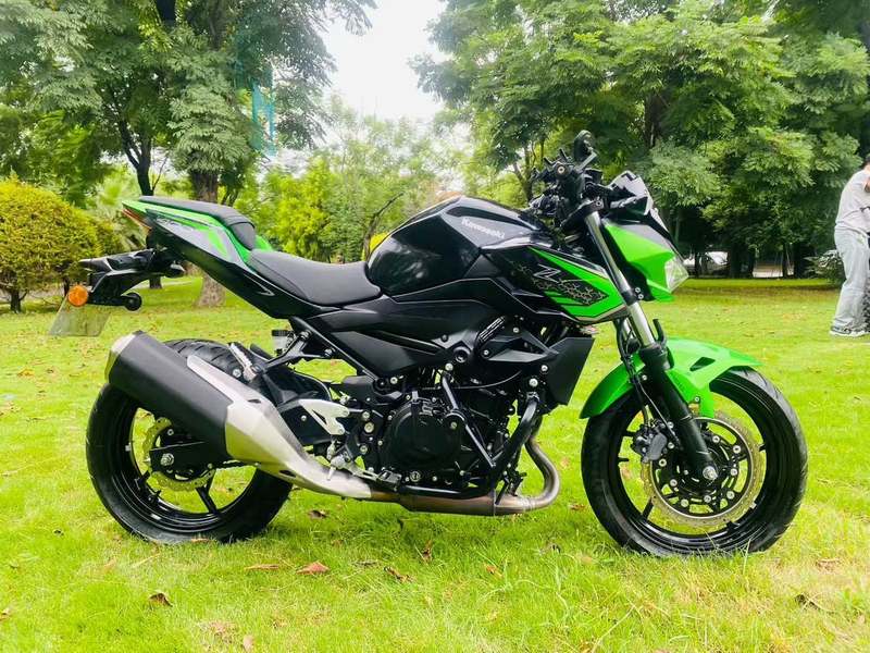 二手川崎Z400
