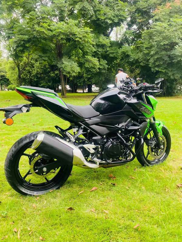 二手川崎Z400