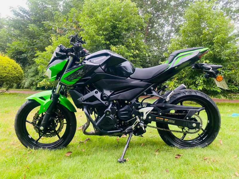 二手川崎Z400