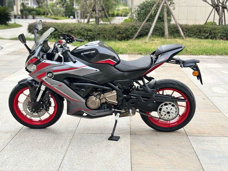 二手QJMOTOR赛400