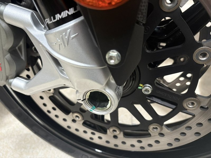 二手奥古斯塔Brutale 800