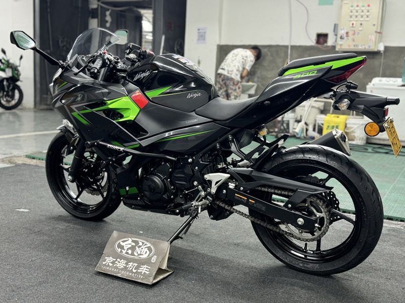 二手川崎Ninja 400