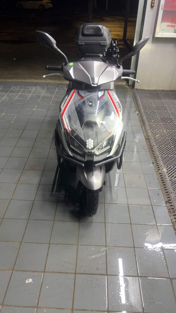 二手QJMOTOR鸿150RS