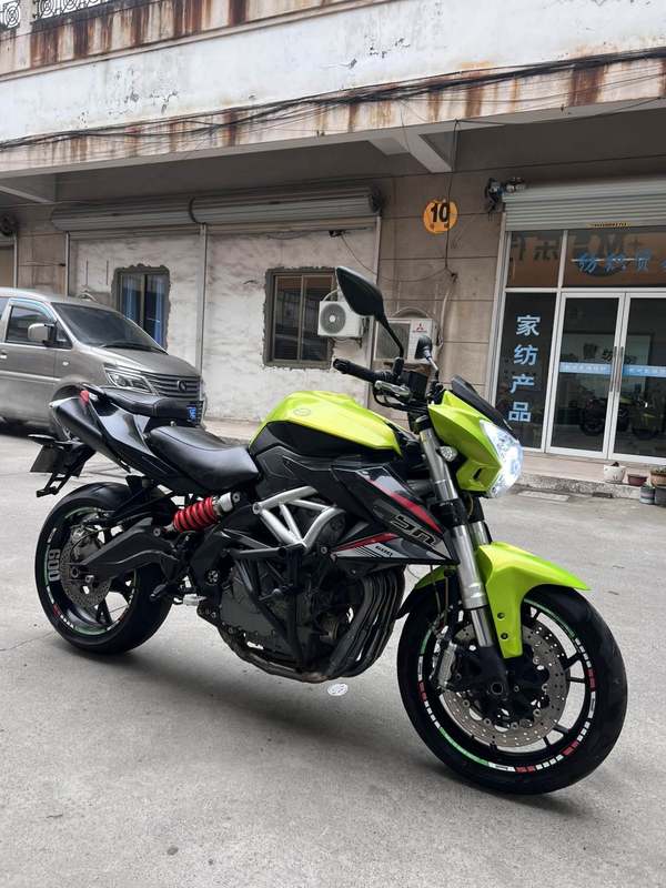 二手贝纳利TNT600i