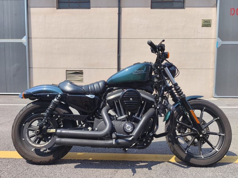 二手哈雷戴维森Iron883 硬汉