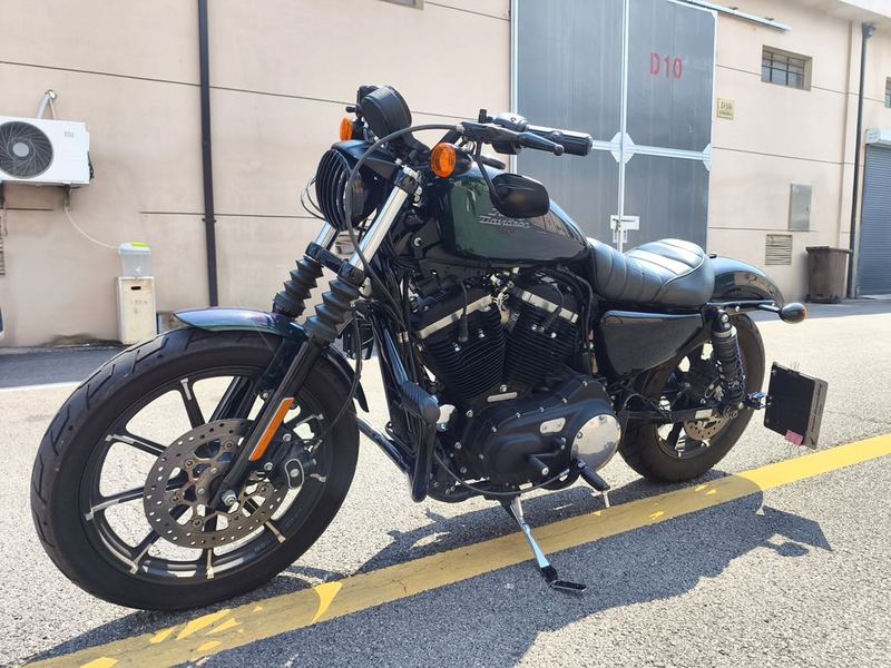 二手哈雷戴维森Iron883 硬汉