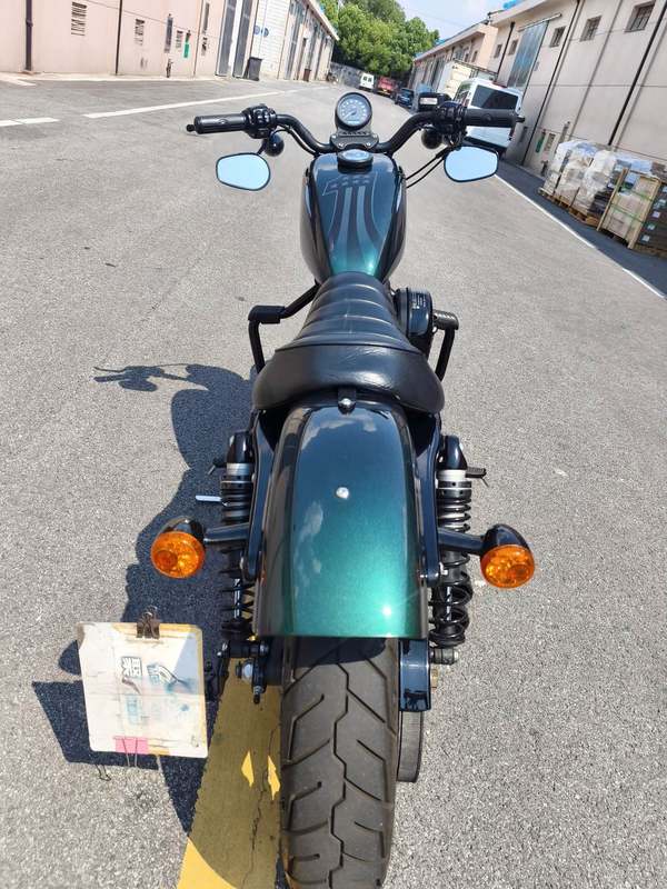 二手哈雷戴维森Iron883 硬汉