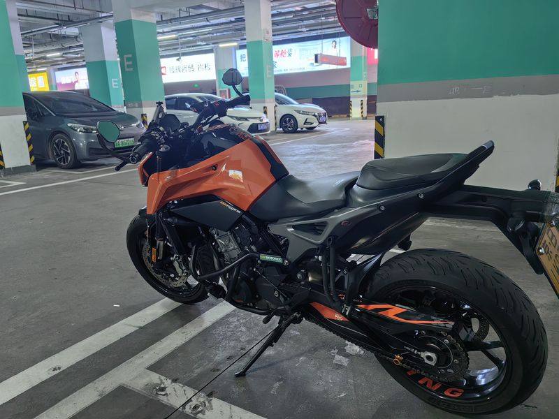 二手KTMR2R790 Duke