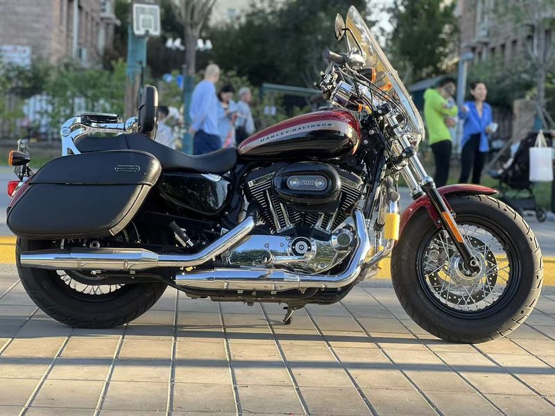二手哈雷戴维森1200 Custom