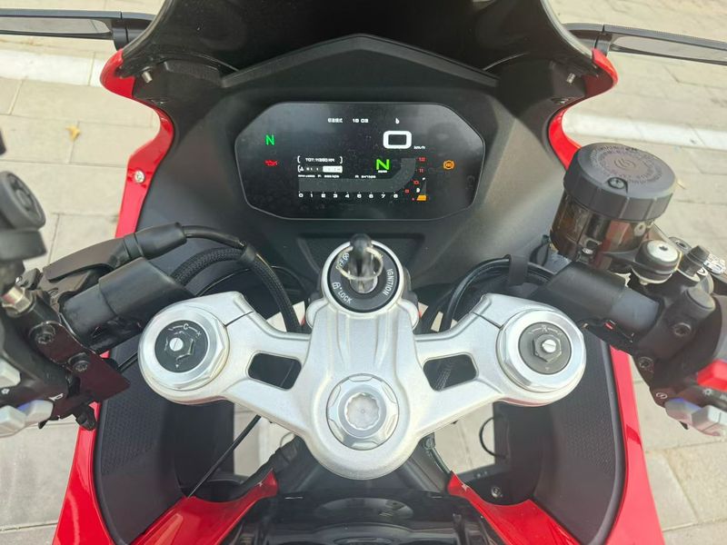 二手QJMOTOR赛600