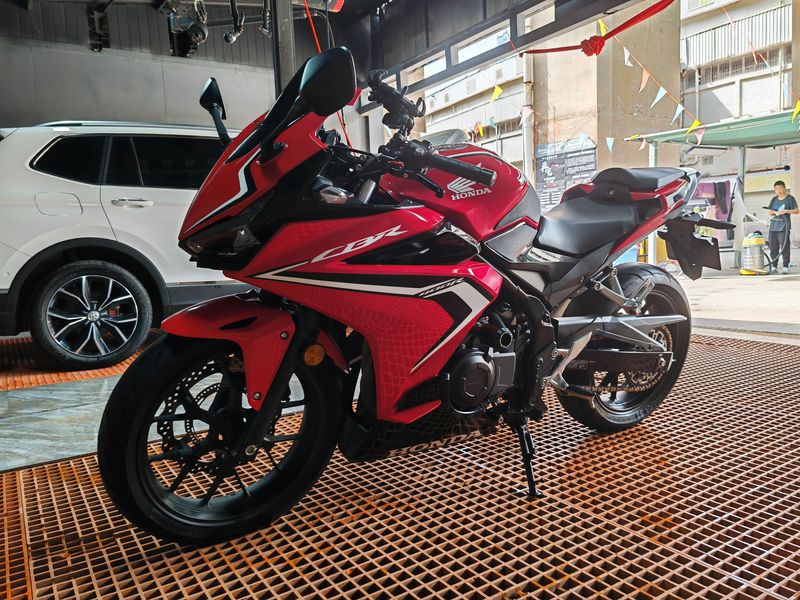 二手本田CBR400R