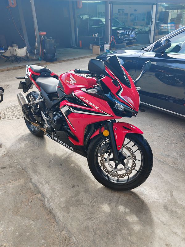 二手本田CBR400R